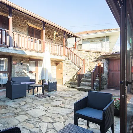 Oforno Do Curro-habitacion Adaptada Nocleg ze śniadaniem Boborás